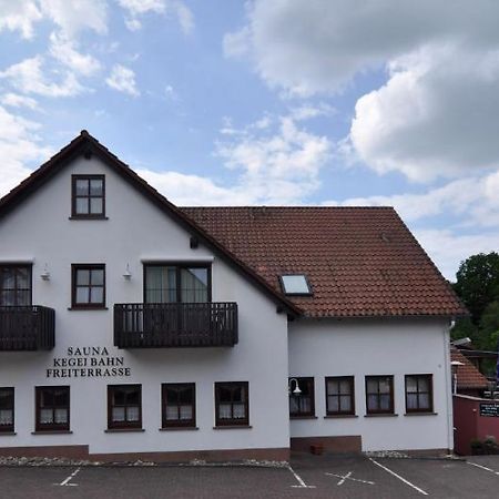 Landgasthof Lang Zum Adler Oberkalbach Bagian luar foto